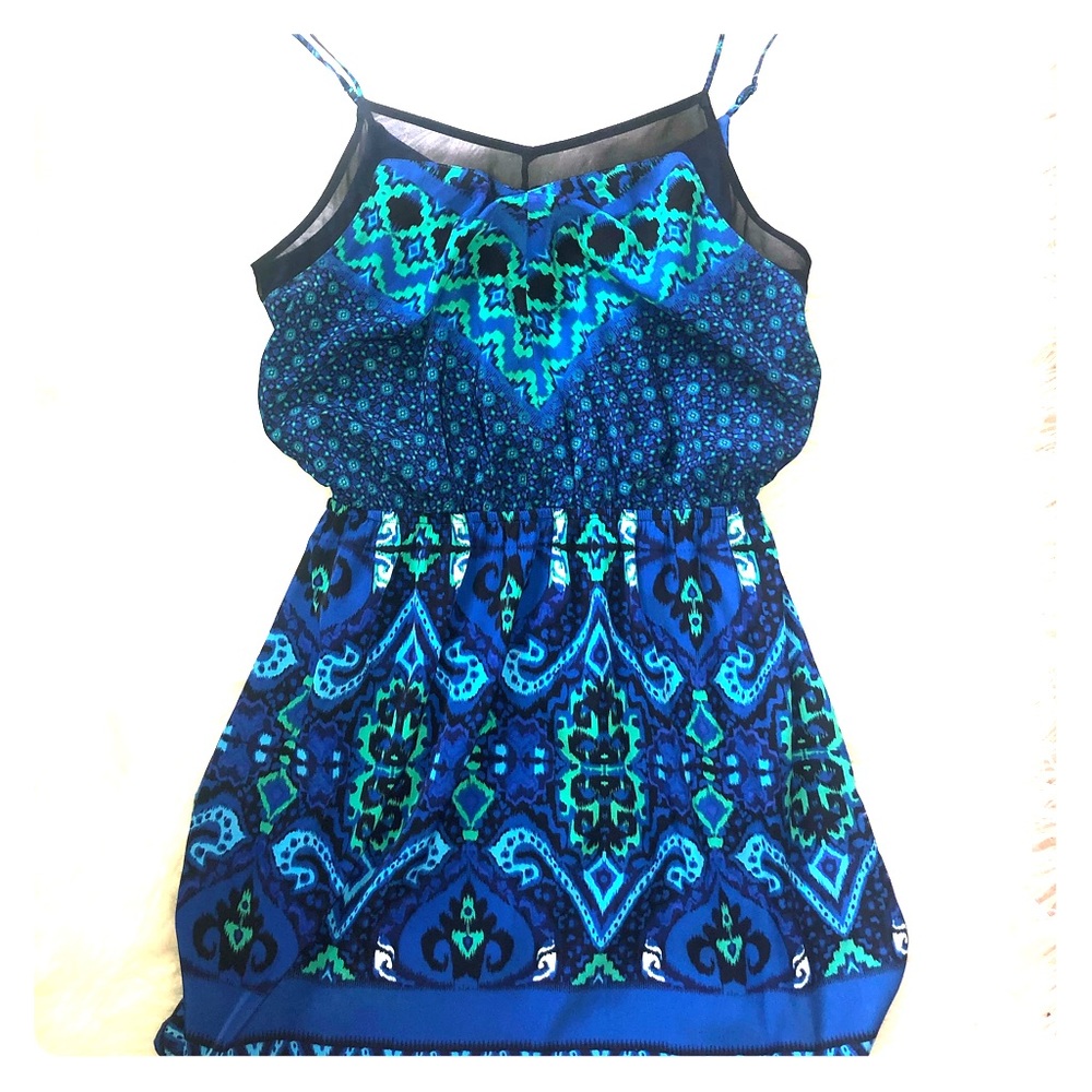 Sleeveless dress